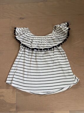 Nectar Clothing Women’s Striped Off-Shoulder Pom Pom Top White/Black size Small